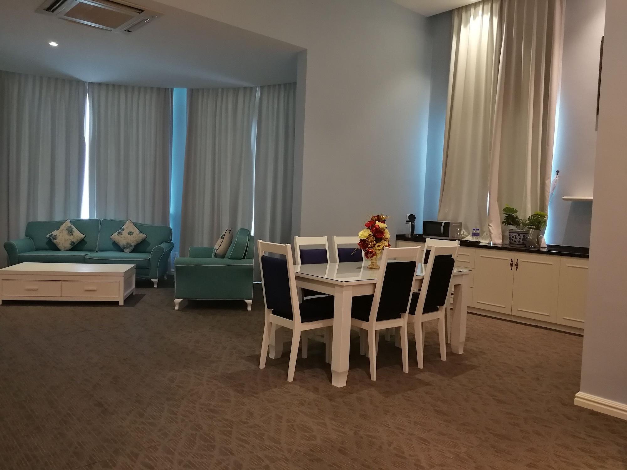 Hotel Casa Bianca Keluang Zewnętrze zdjęcie