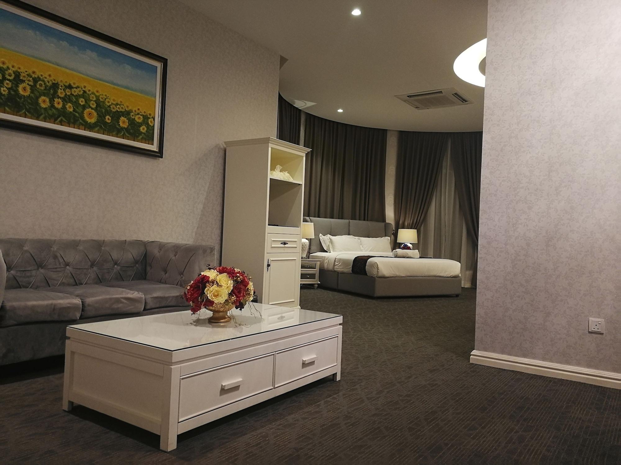 Hotel Casa Bianca Keluang Zewnętrze zdjęcie